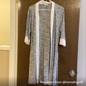 Kindred bravely robe